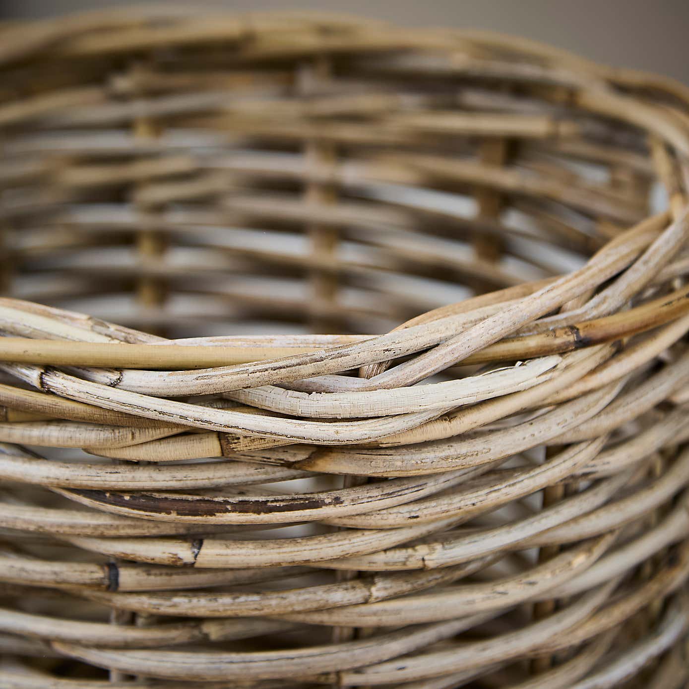 Churchgate Small Round Rattan Bin