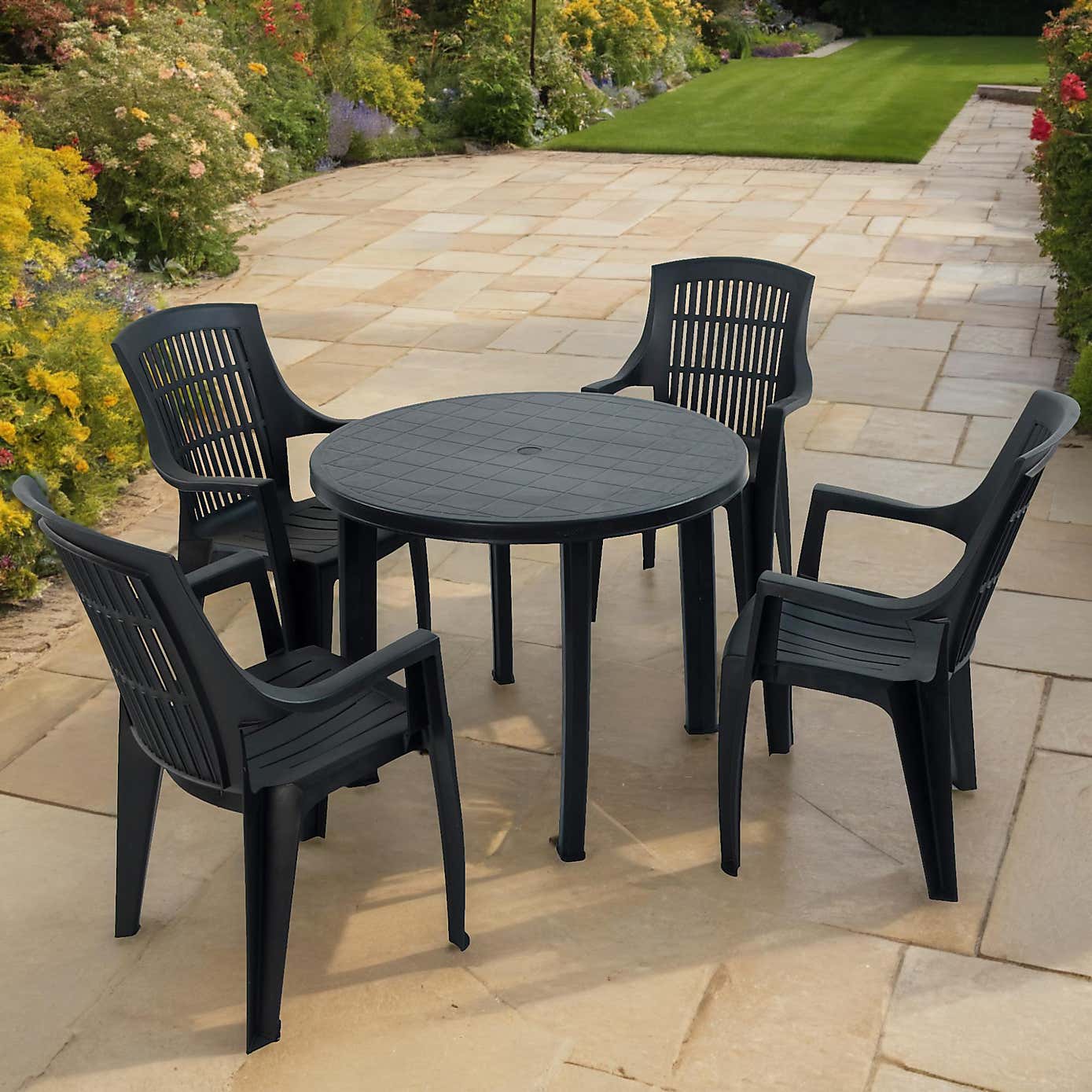 Trabella Athena Round Patio Table with 4 Bonnie Chairs