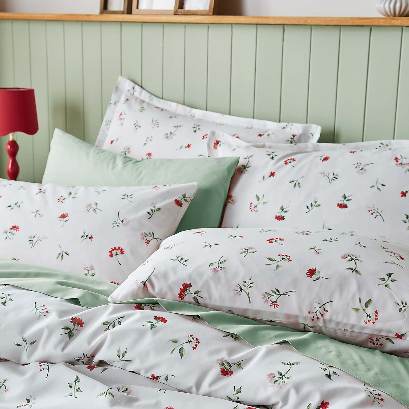 Margo Floral 144 Thread Count Cotton Duvet Cover & Pillowcase Set