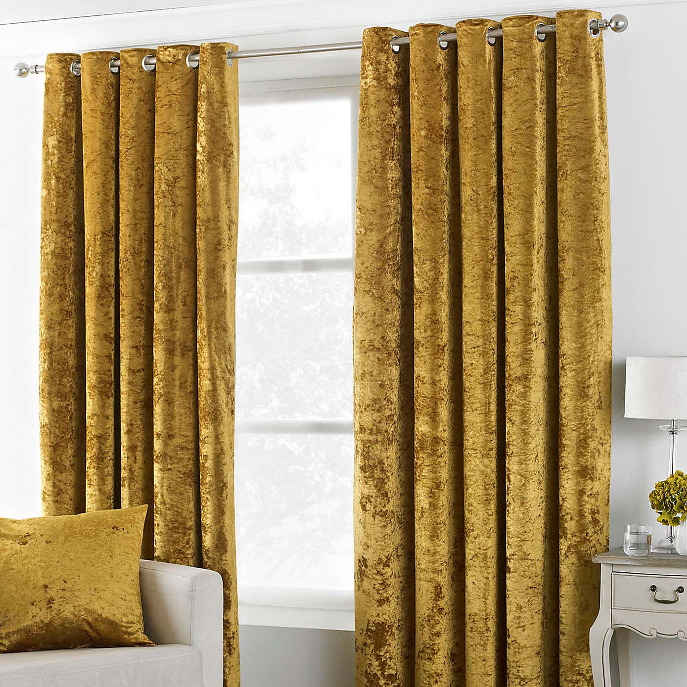 Verona Velvet Eyelet Curtains
