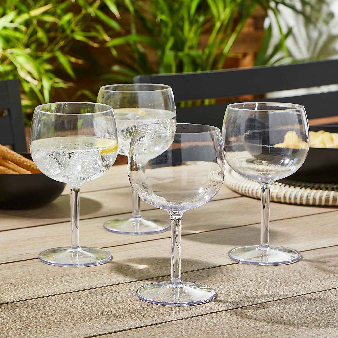 Set of 4 Clear Gin Glasses