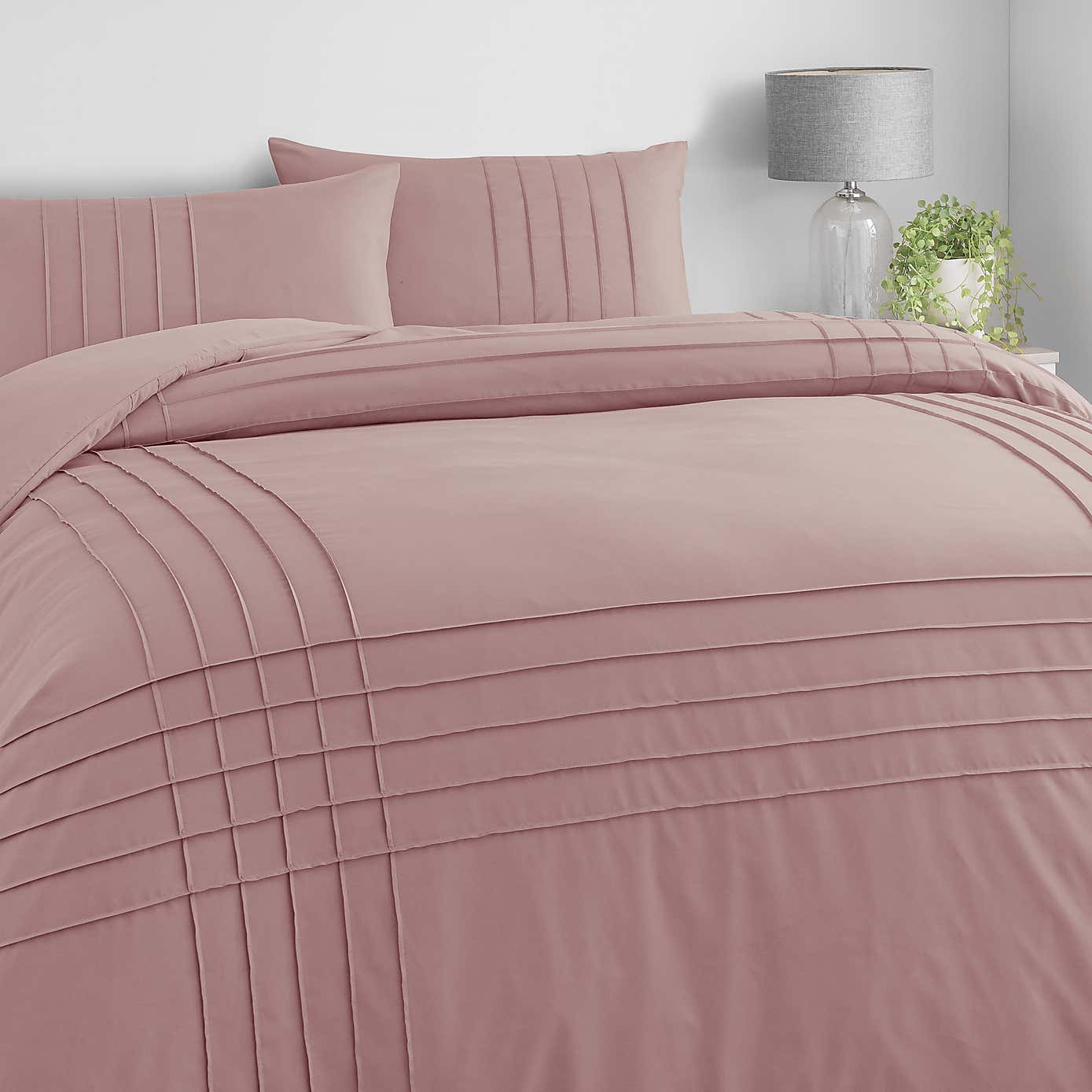 Jessa Pintuck Duvet Cover & Pillowcase Set
