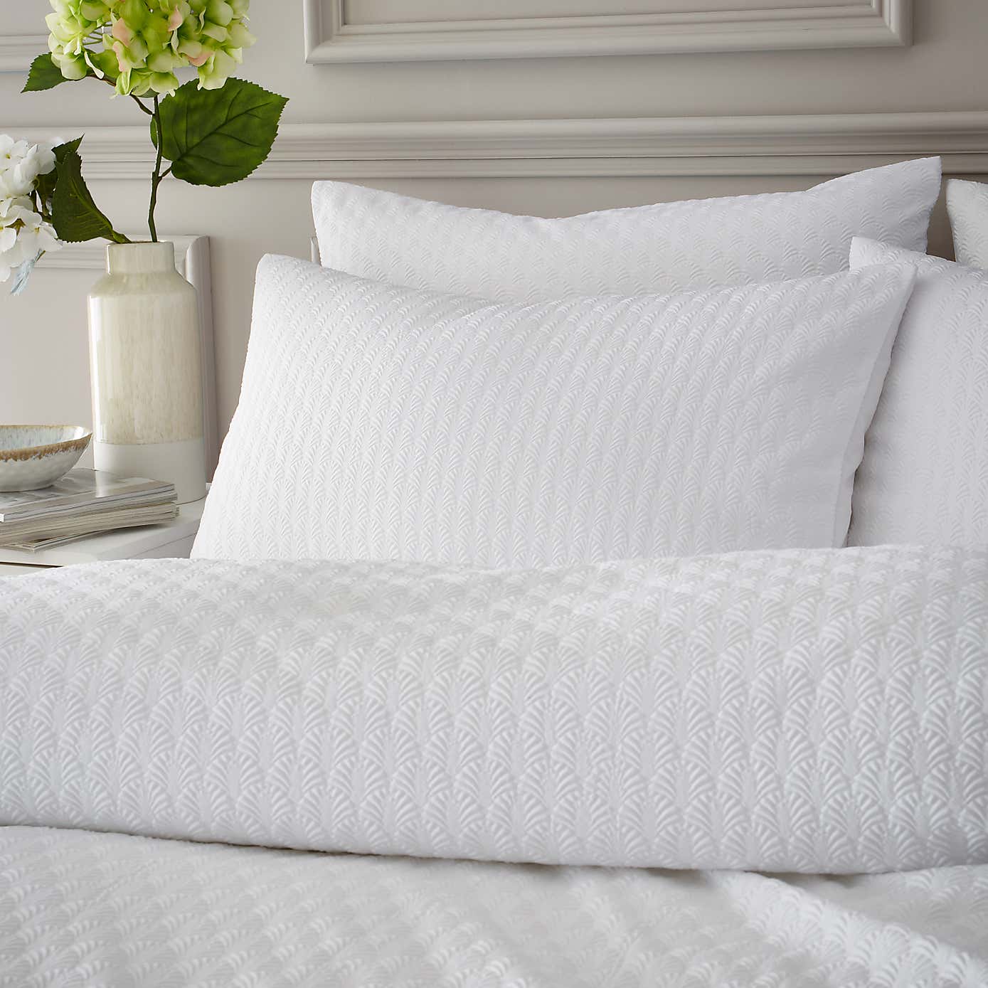 Deco Fan Standard Pillowcase Pair