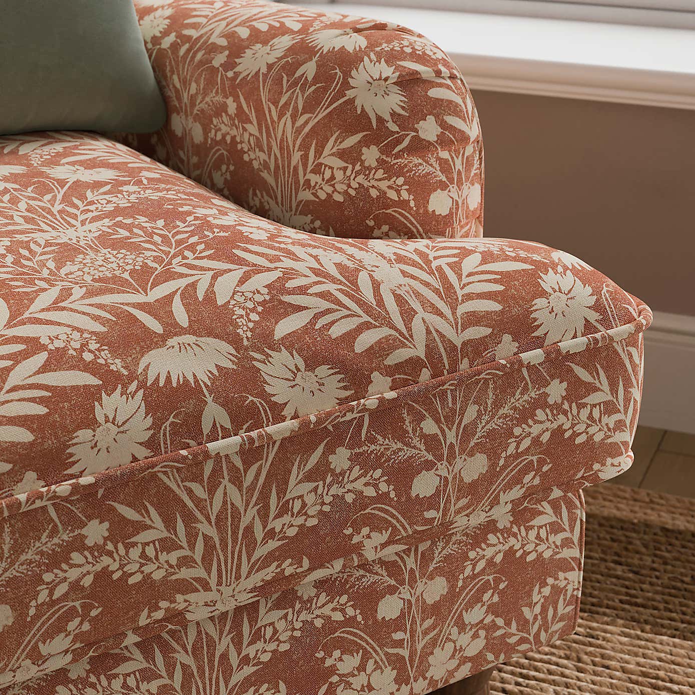Beatrice Freya Floral Snuggle Sofa