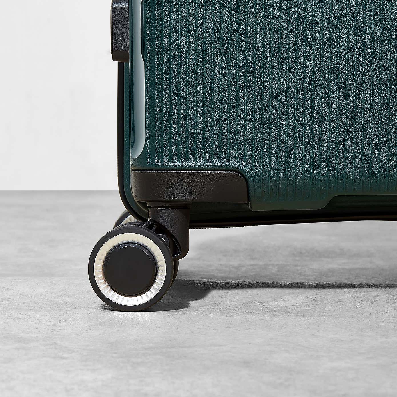 Rock Luggage Hudson Suitcase