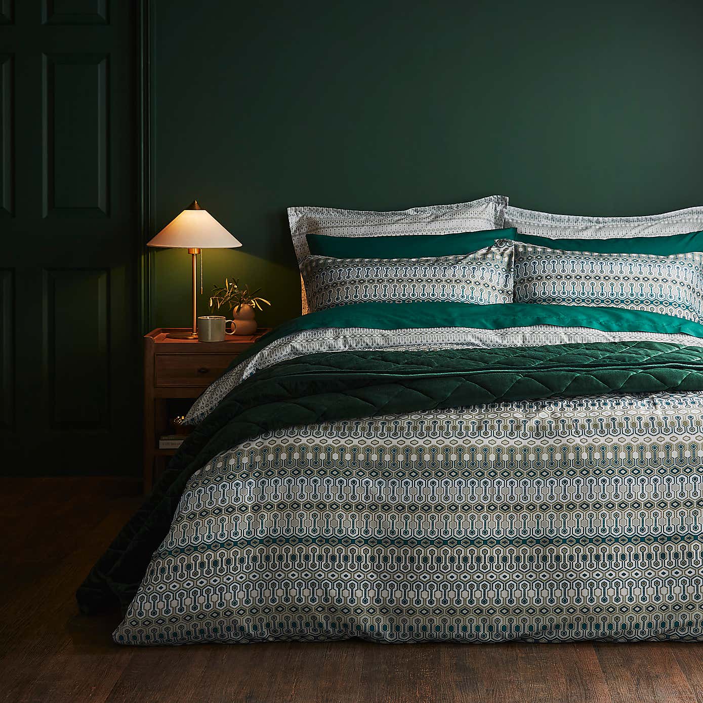 Wisley Retro Geo Sage Duvet Cover and Pillowcase Set