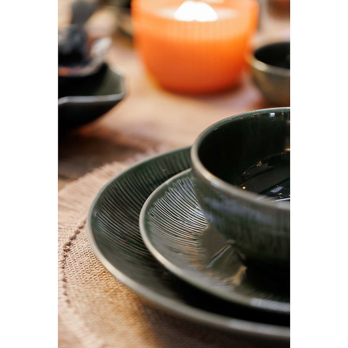 Mikasa Jardin Set of 4 Green Stoneware Side Plates