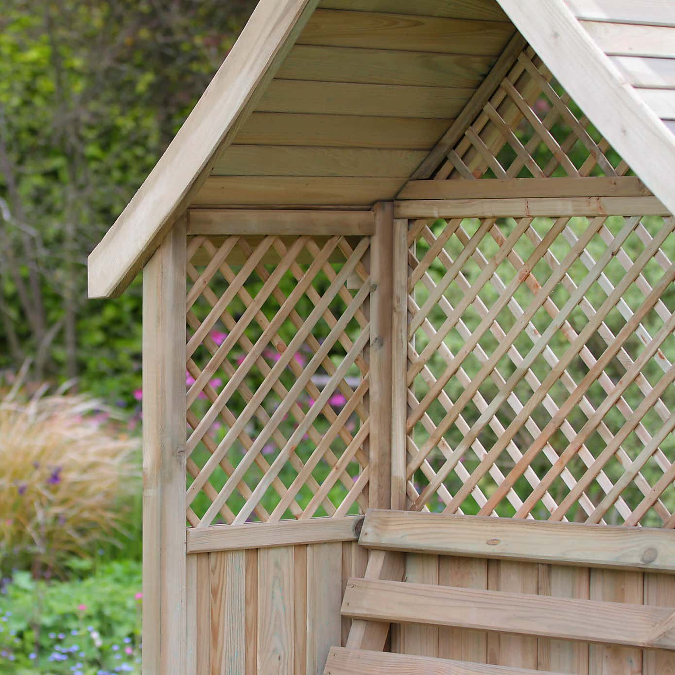 Norfolk Storage Arbour
