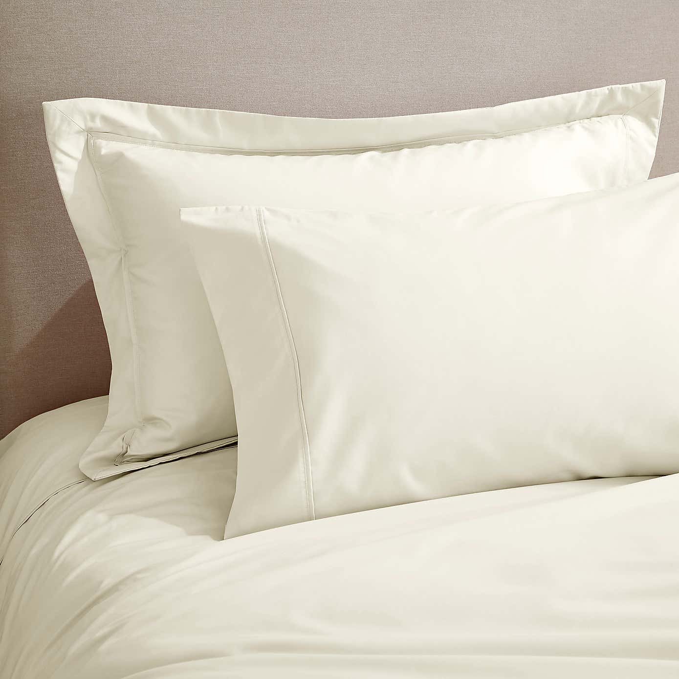 Dorma Egyptian Cotton 400 Thread Count Percale Housewife Pillowcase