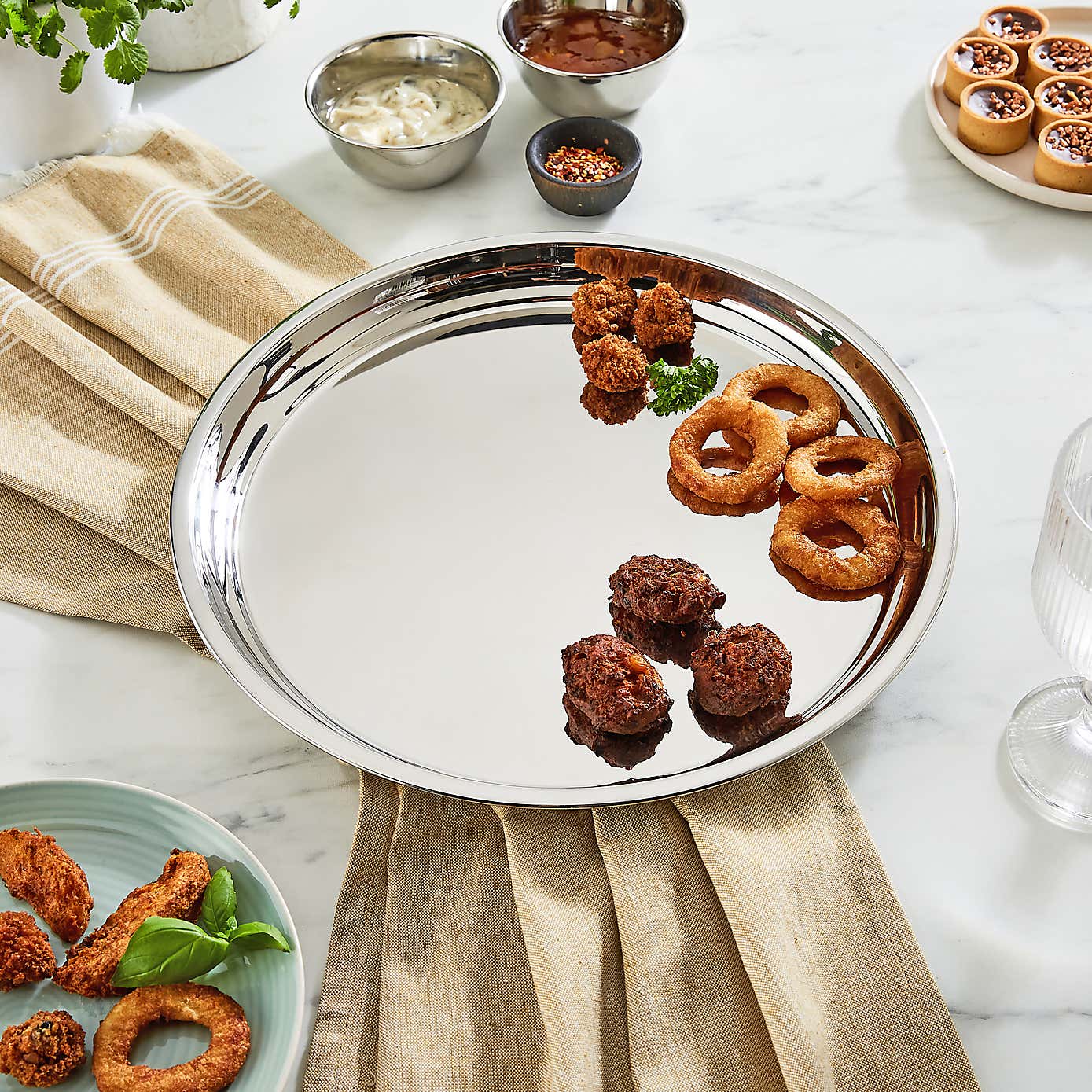 Round Stainless Steel Serving Tray