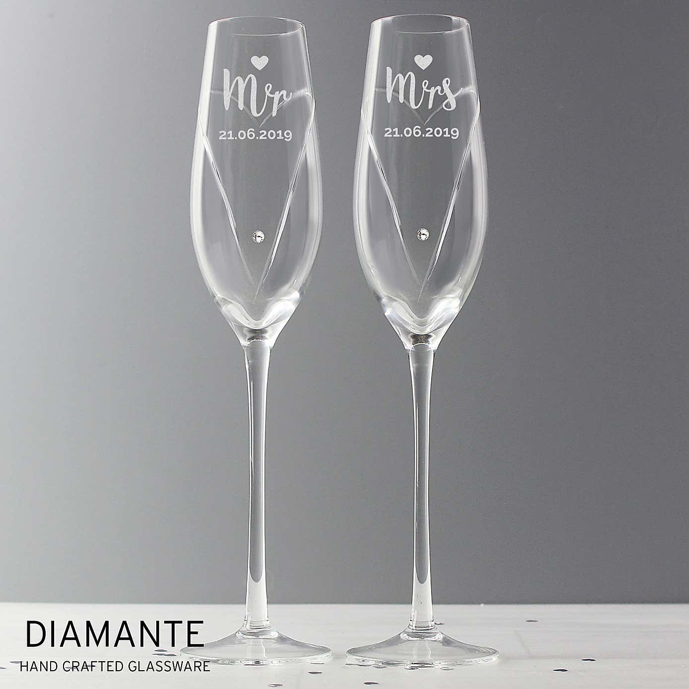 Personalised Hand Cut Mr and Mrs Pair of Flutes in Gift Box