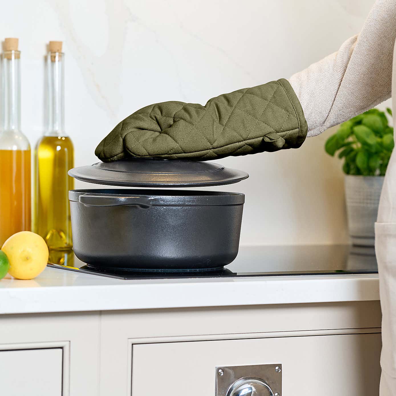 Dexam Set of 2 Love Colour Single Oven Gloves