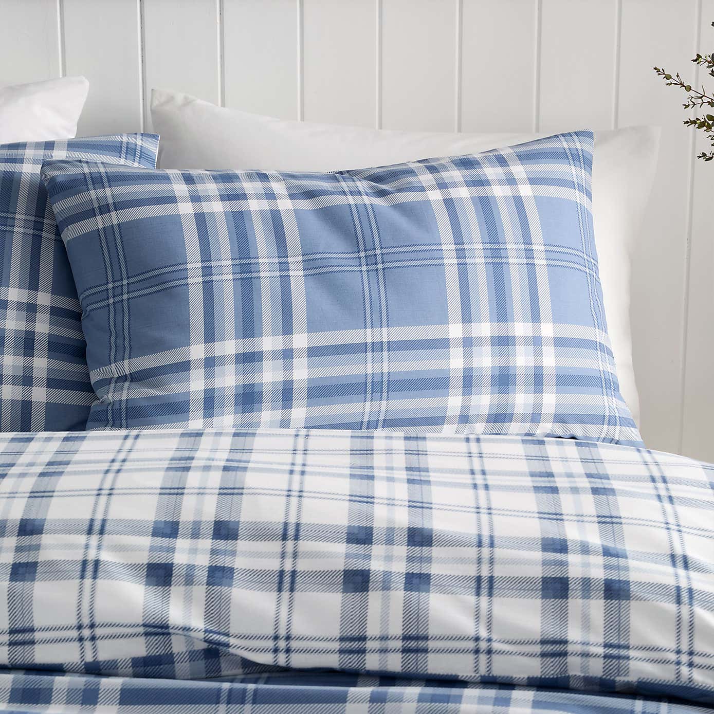 Catherine Lansfield Kelso Check Duvet Cover & Pillowcase Set