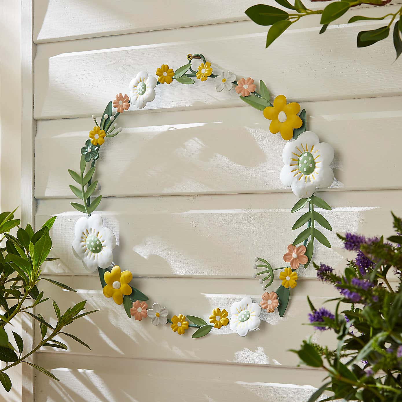Iron Outdoor Indoor Flower Wreath