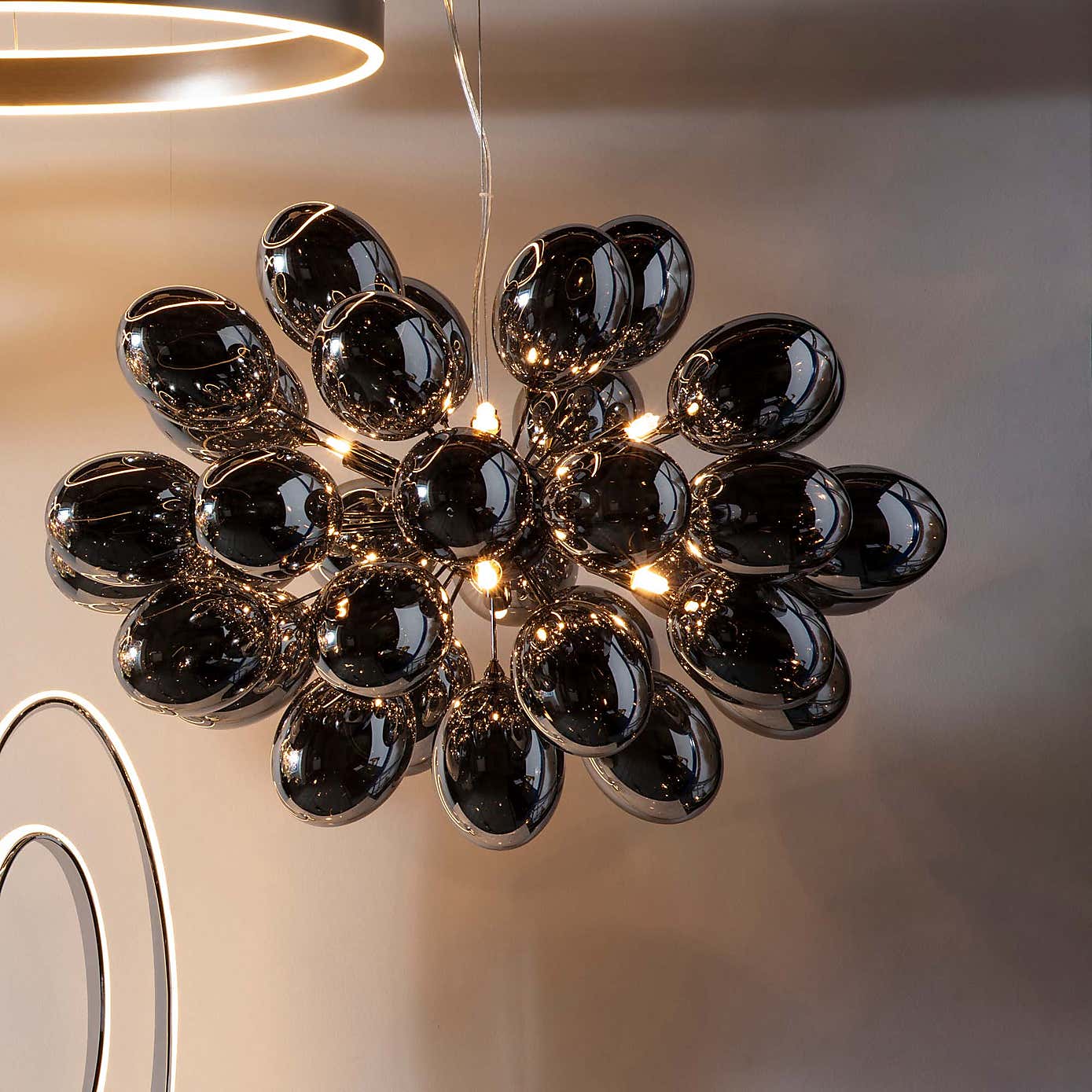 Vogue Moline 8 Light Pendant Light