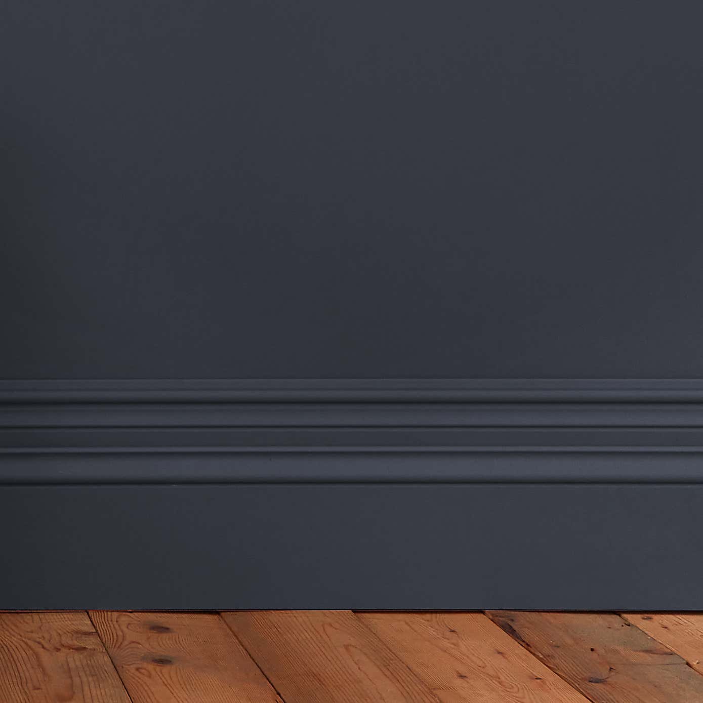 William Morris At Home Midnight Bramble Eggshell Paint