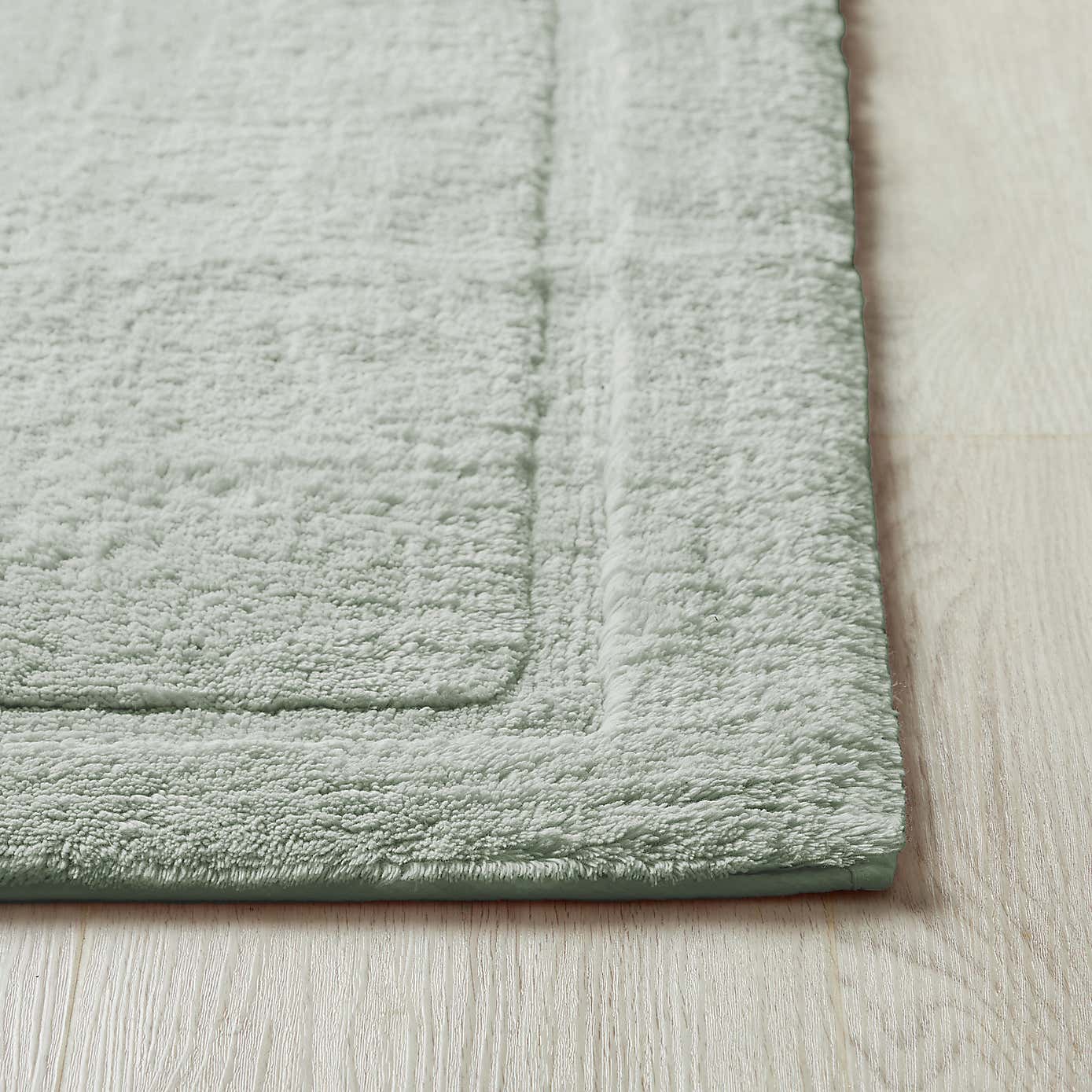 Dorma Sumptuously Soft Bath Mat
