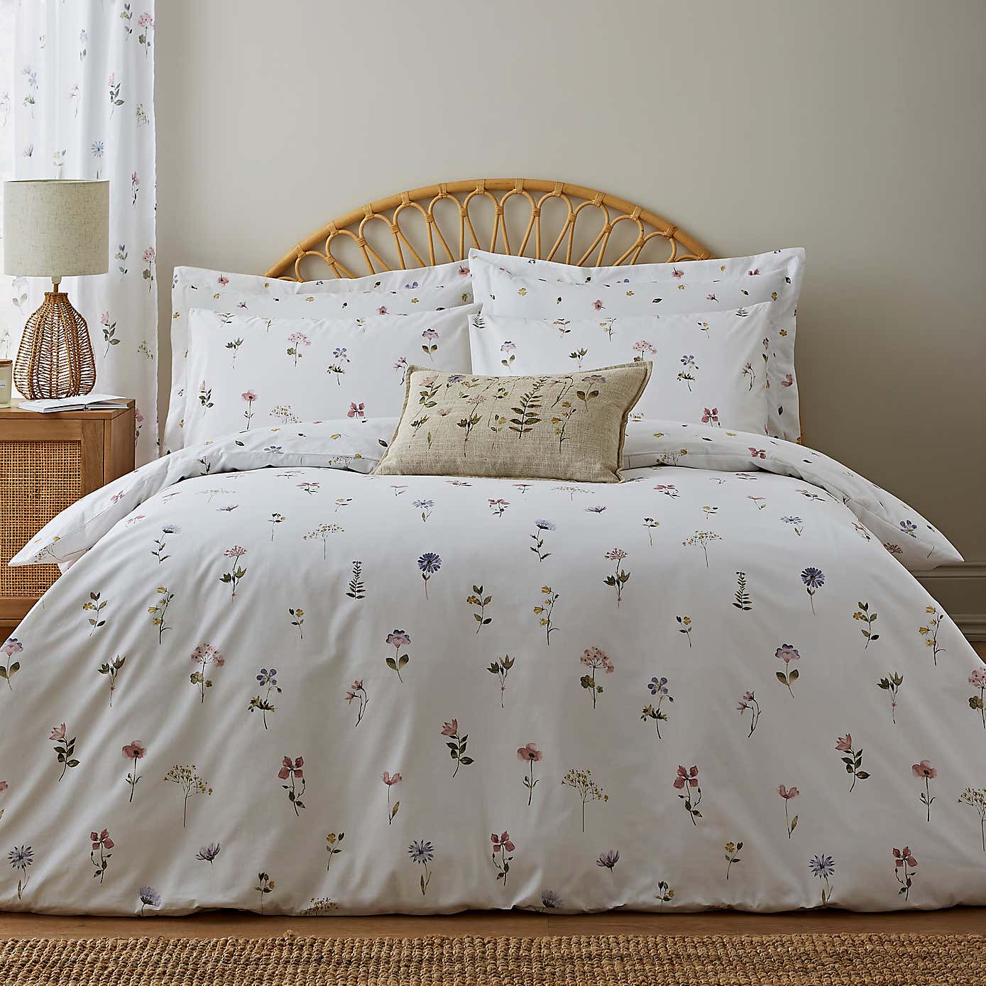 Pressed Floral White Oxford Pillowcase