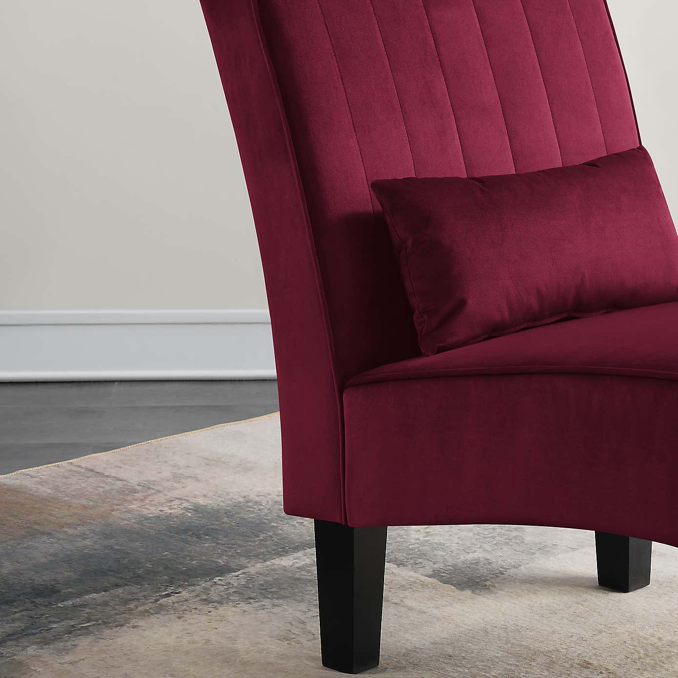 Bella Velvet Chaise Lounge