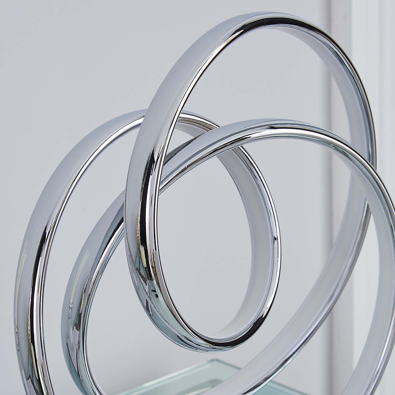 Lasse Integrated LED Touch Dimmable Table Lamp