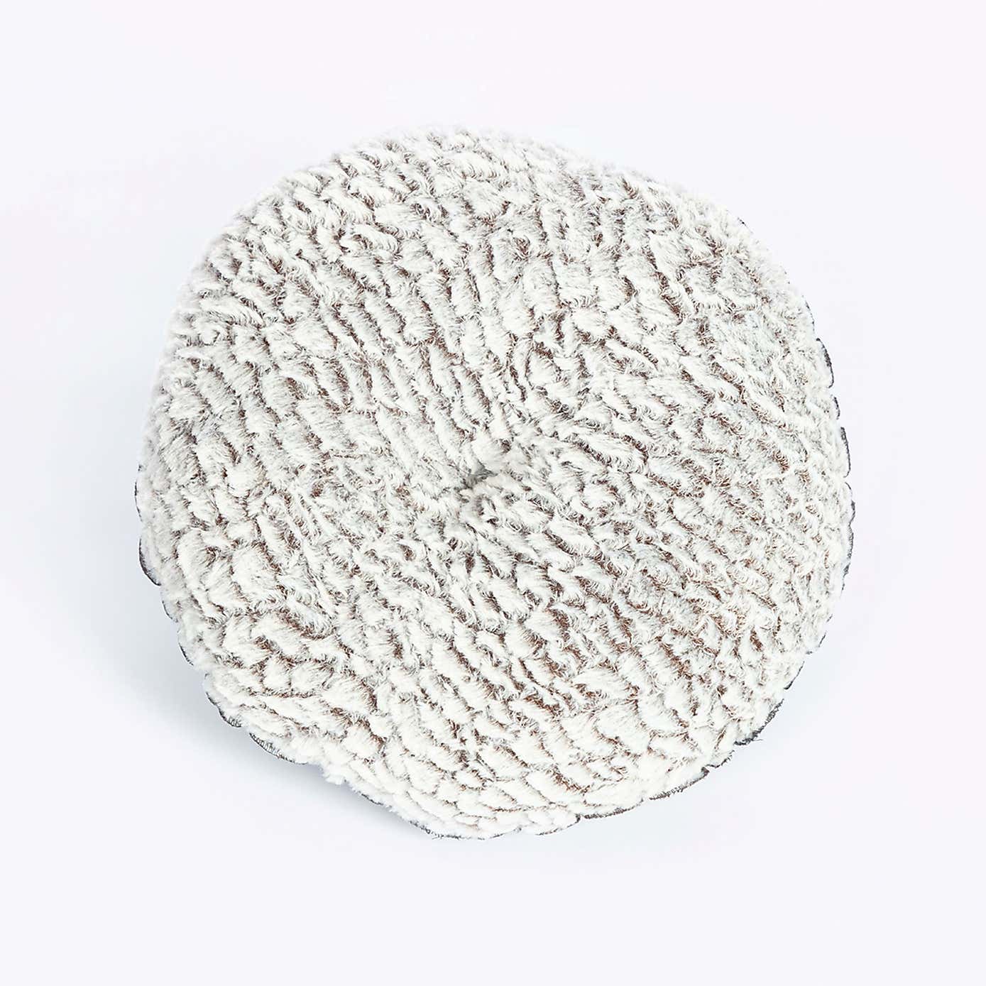 Danish Design Arctic Cat Cosy Bed