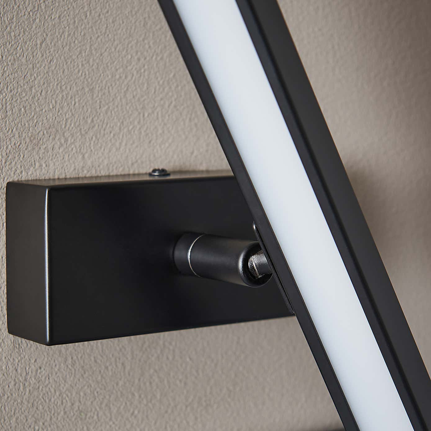 Zoie Modern LED Adjustable Picture Wall Light