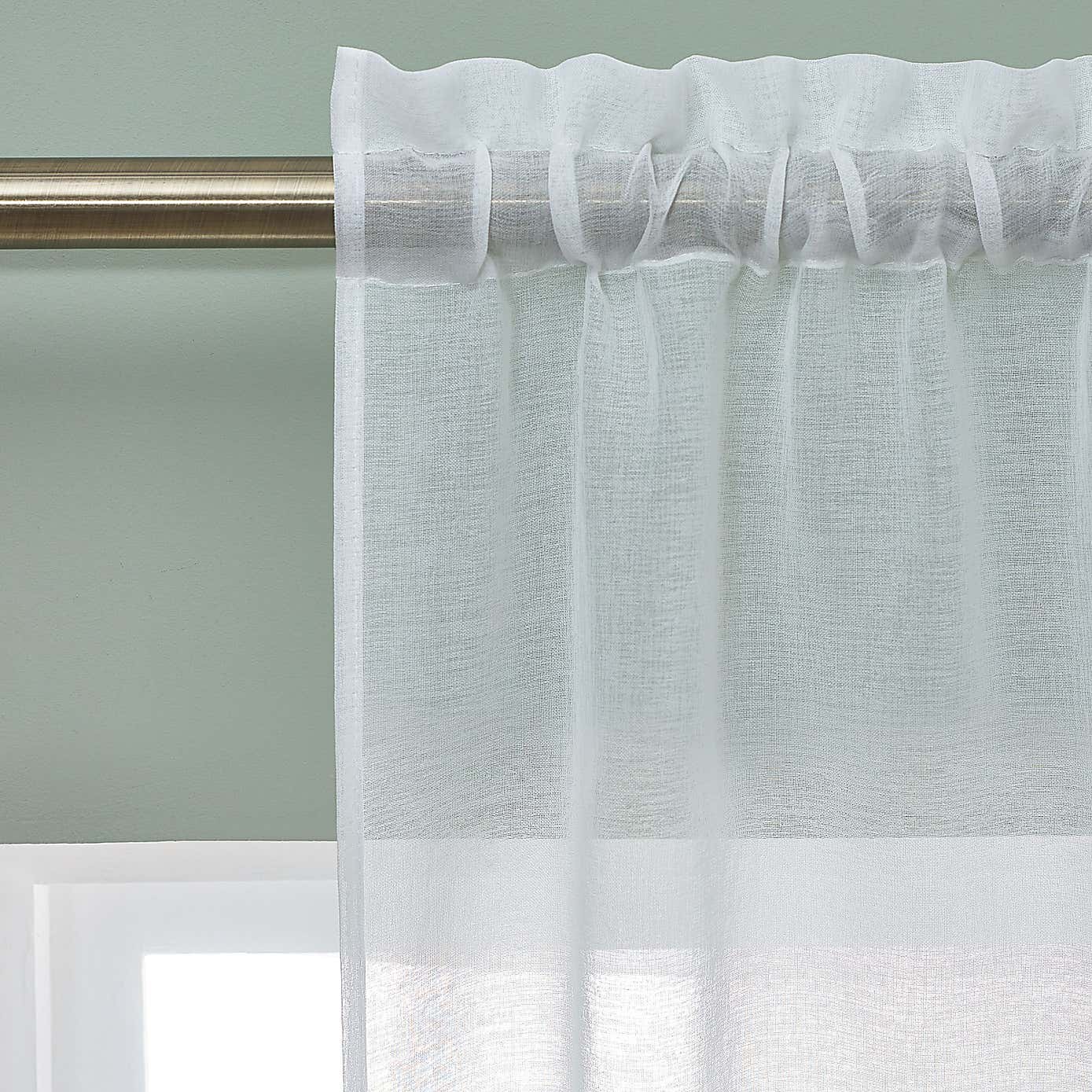 Catherine Lansfield Countryside Floral Slot Top Voile Panel