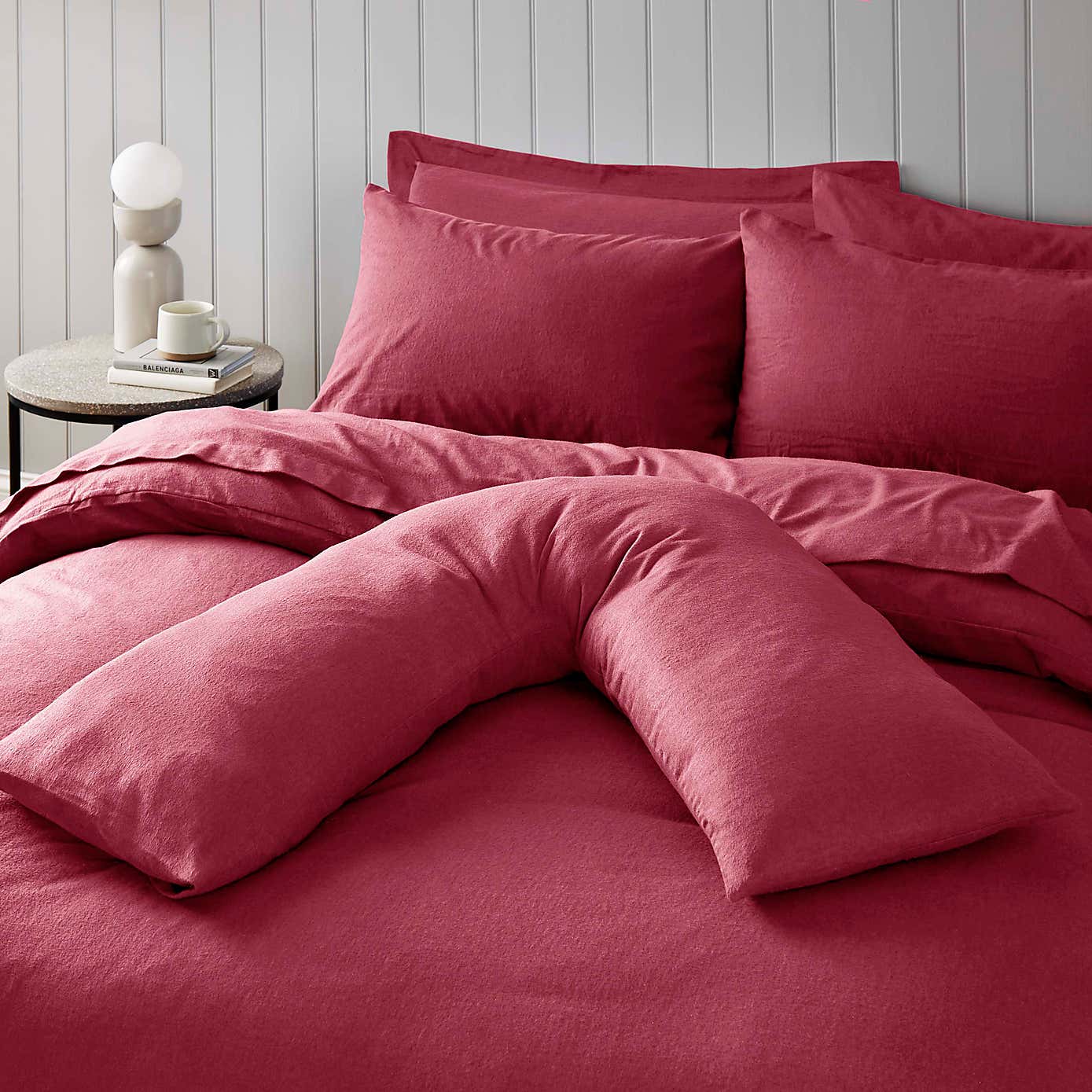 Soft & Cosy Brushed Cotton V-Shape Pillowcase