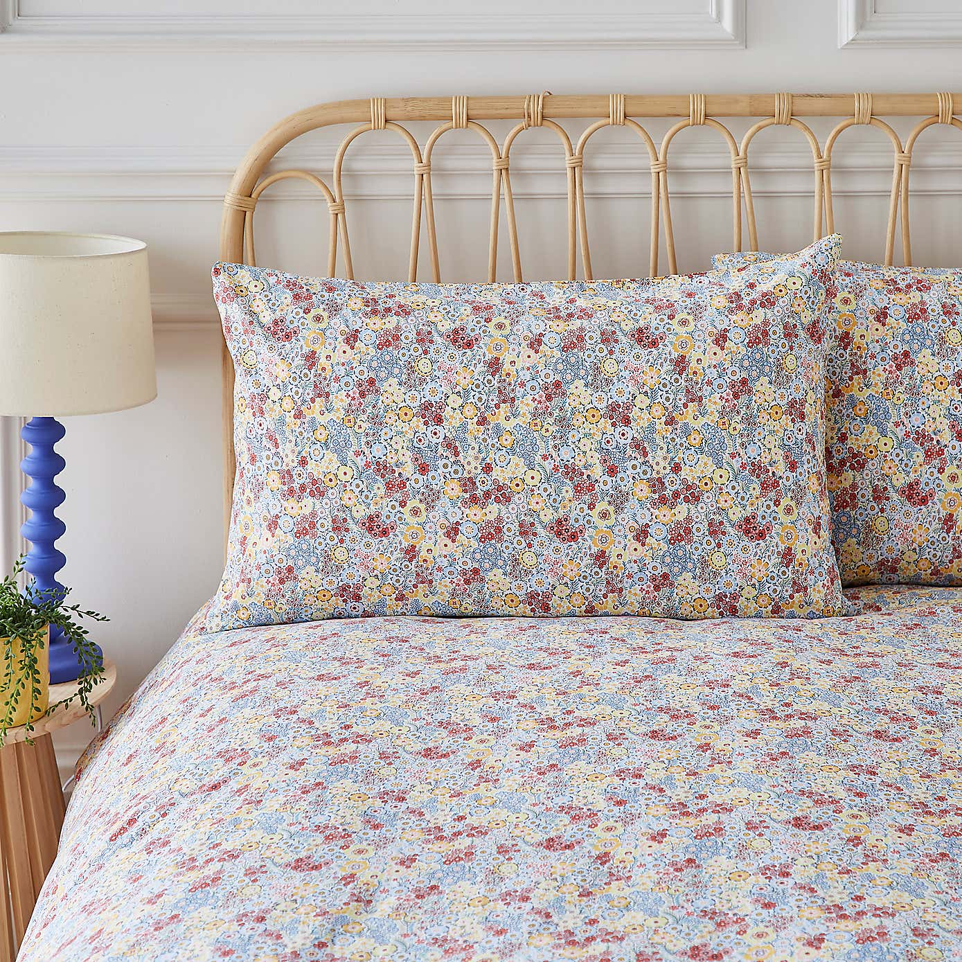 Hannah Retro Ditsy 100% Cotton Duvet Cover and Pillowcase Set