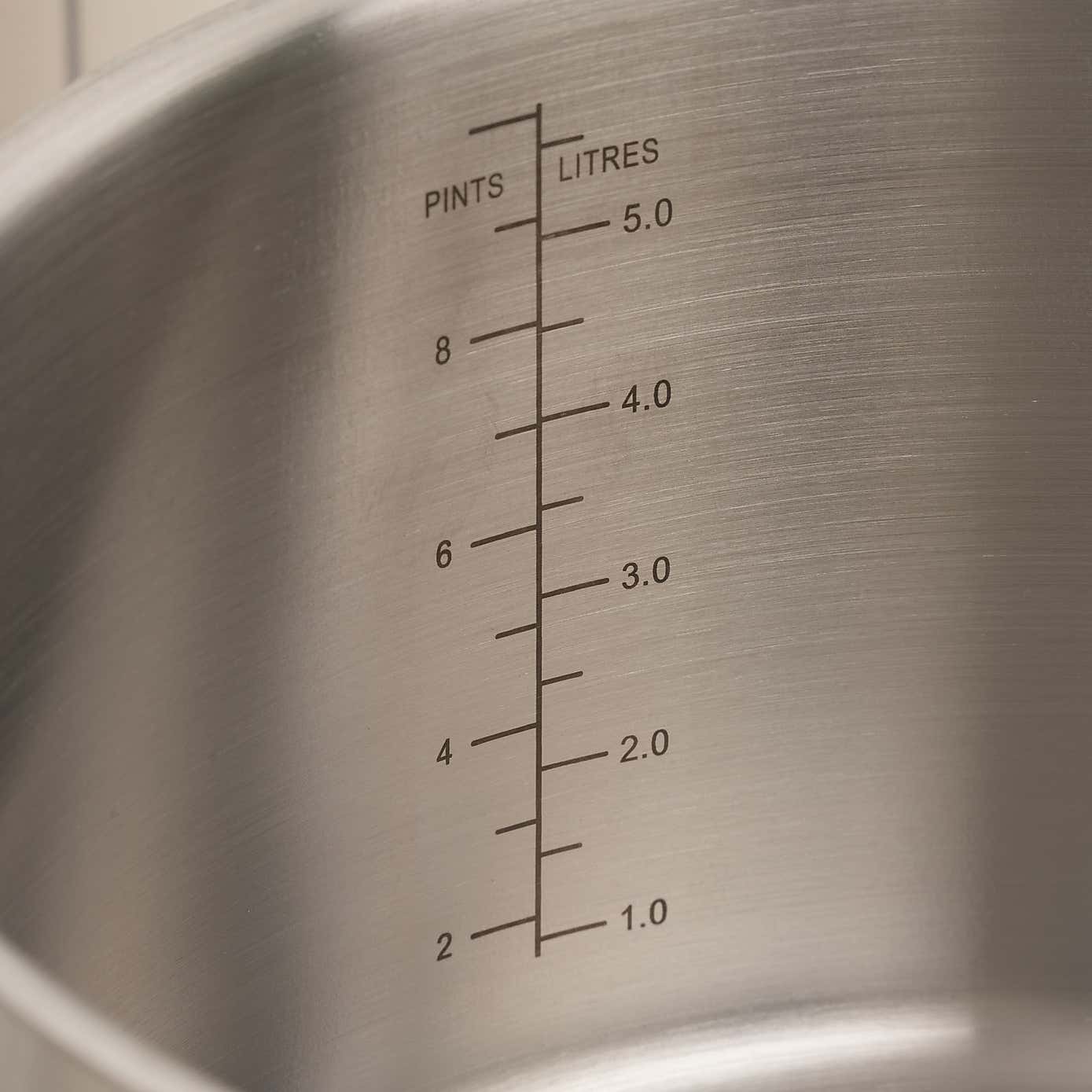 Gourmet Stainless Steel Stockpot with Lid, 24cm