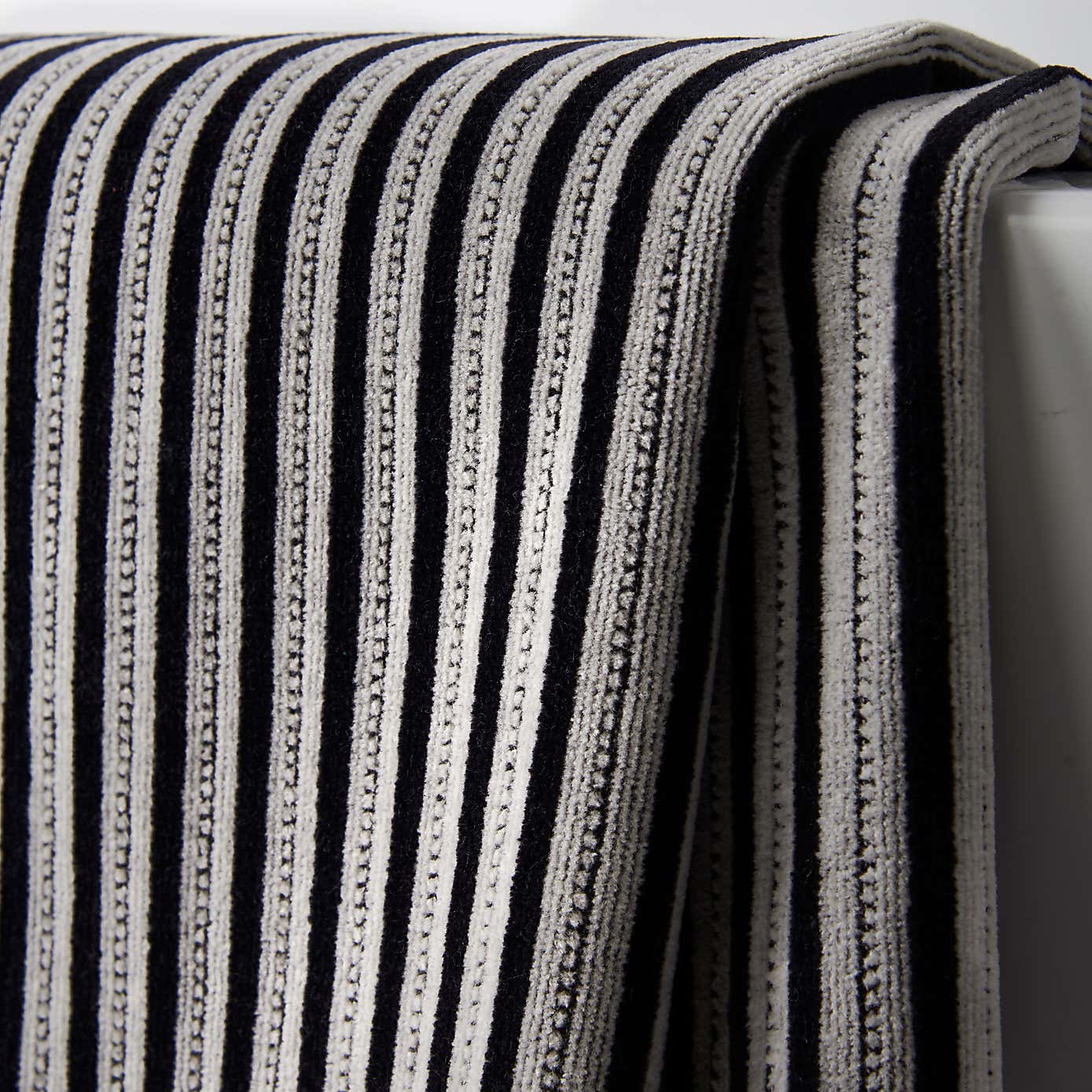 Velour Monochrome Stripe Cotton Hand Towel