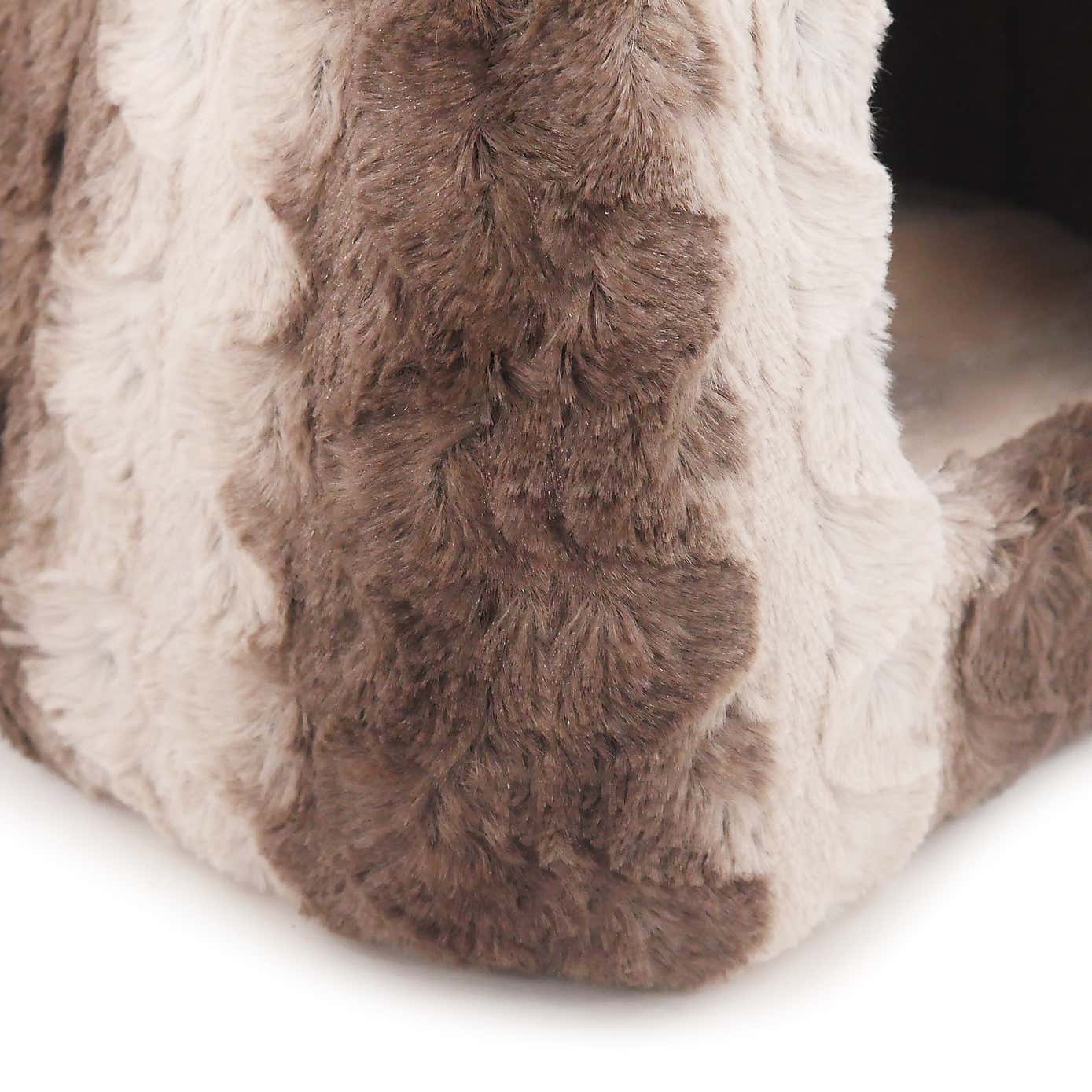 Rosewood Snuggle Pyramid Pet Bed