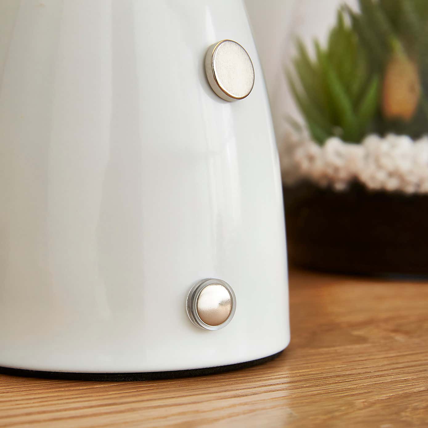 Bod Magnetic Rechargeable Touch Dimmable Table Lamp