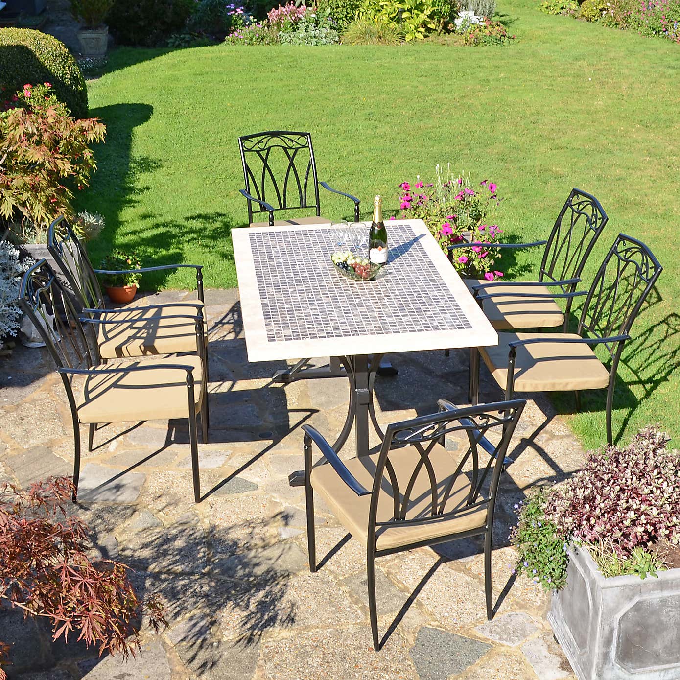 Wilmington Dining Table with 6 Ascot Chairs Set