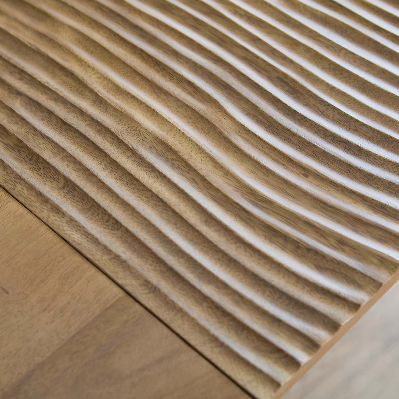 Olsson 4-6 Seater Rectangular Extending Dining Table