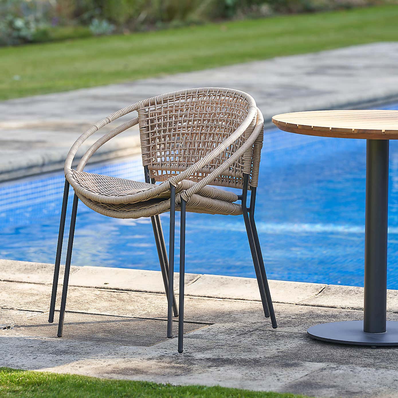 Pacific Lifestyle Dakota Natural Wheat Outdoor Bistro Set