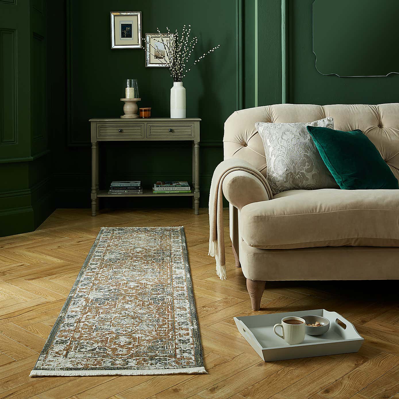 Soraya Traditional Runner