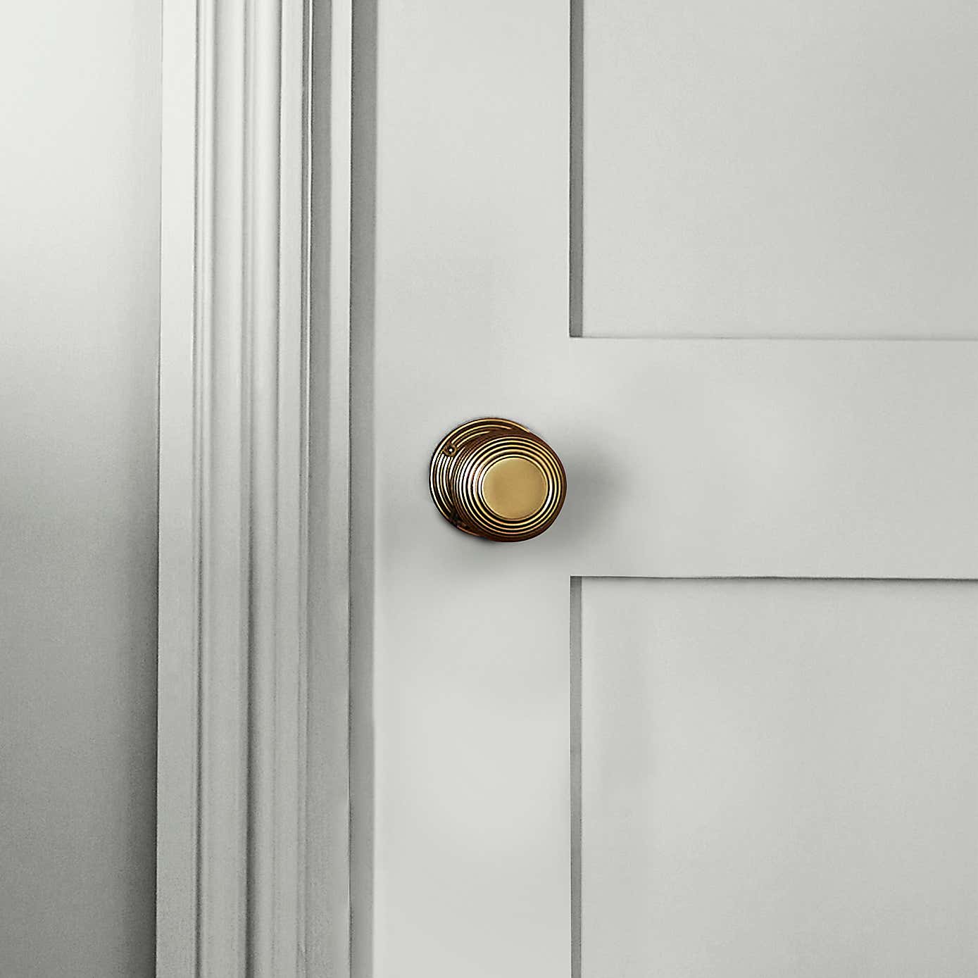 William Morris At Home Satin Stitch Gallery Emulsion Paint