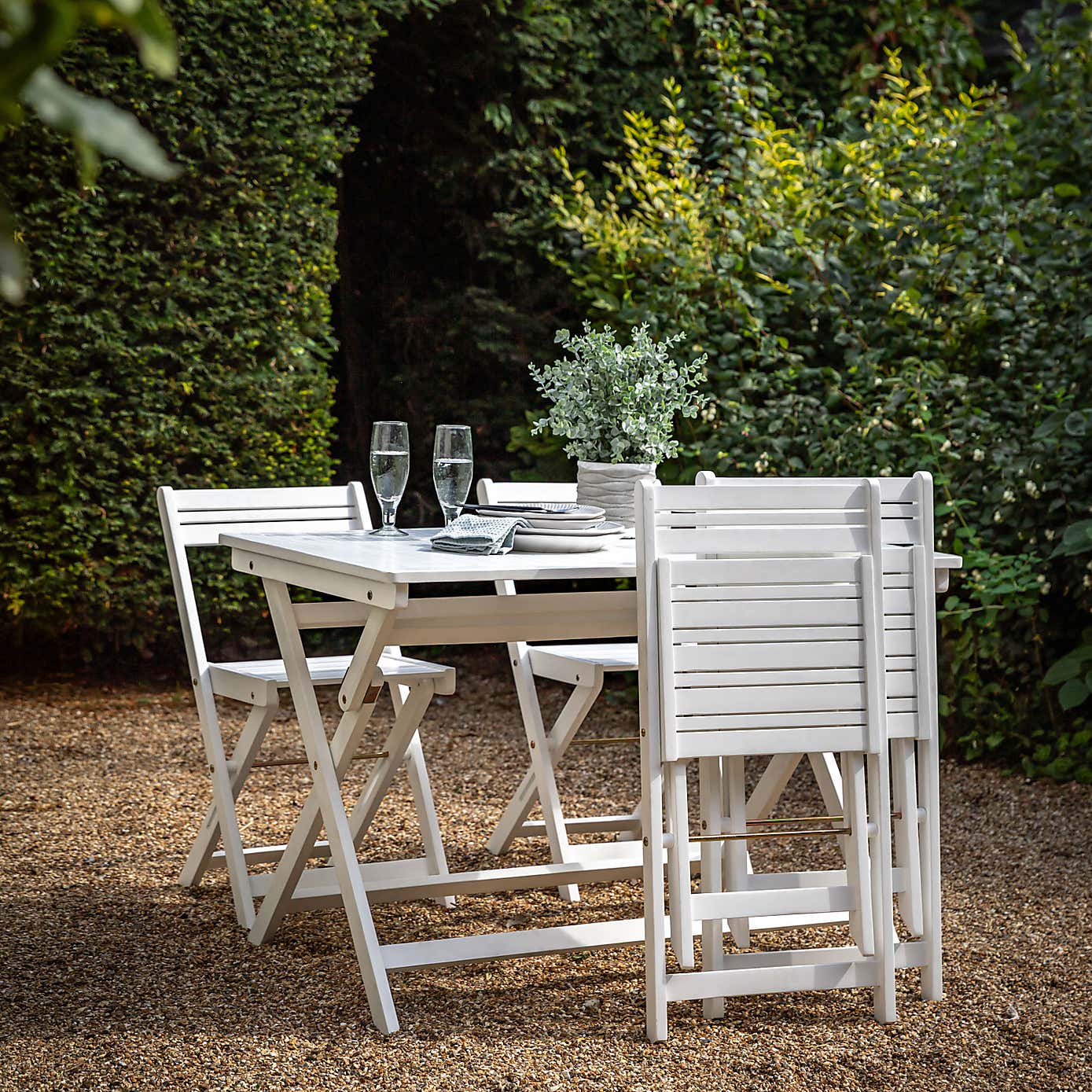 Ottinge White Foldaway Dining Set