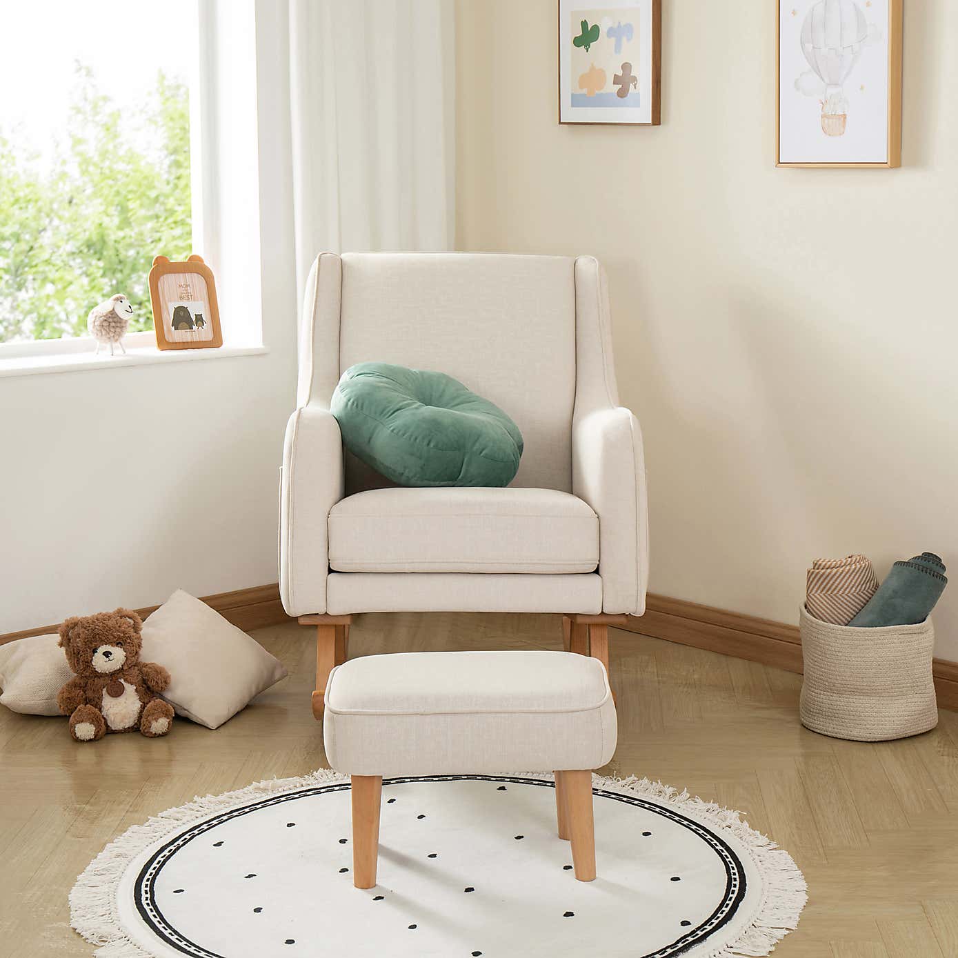 Ida Nursing Chair with Stool