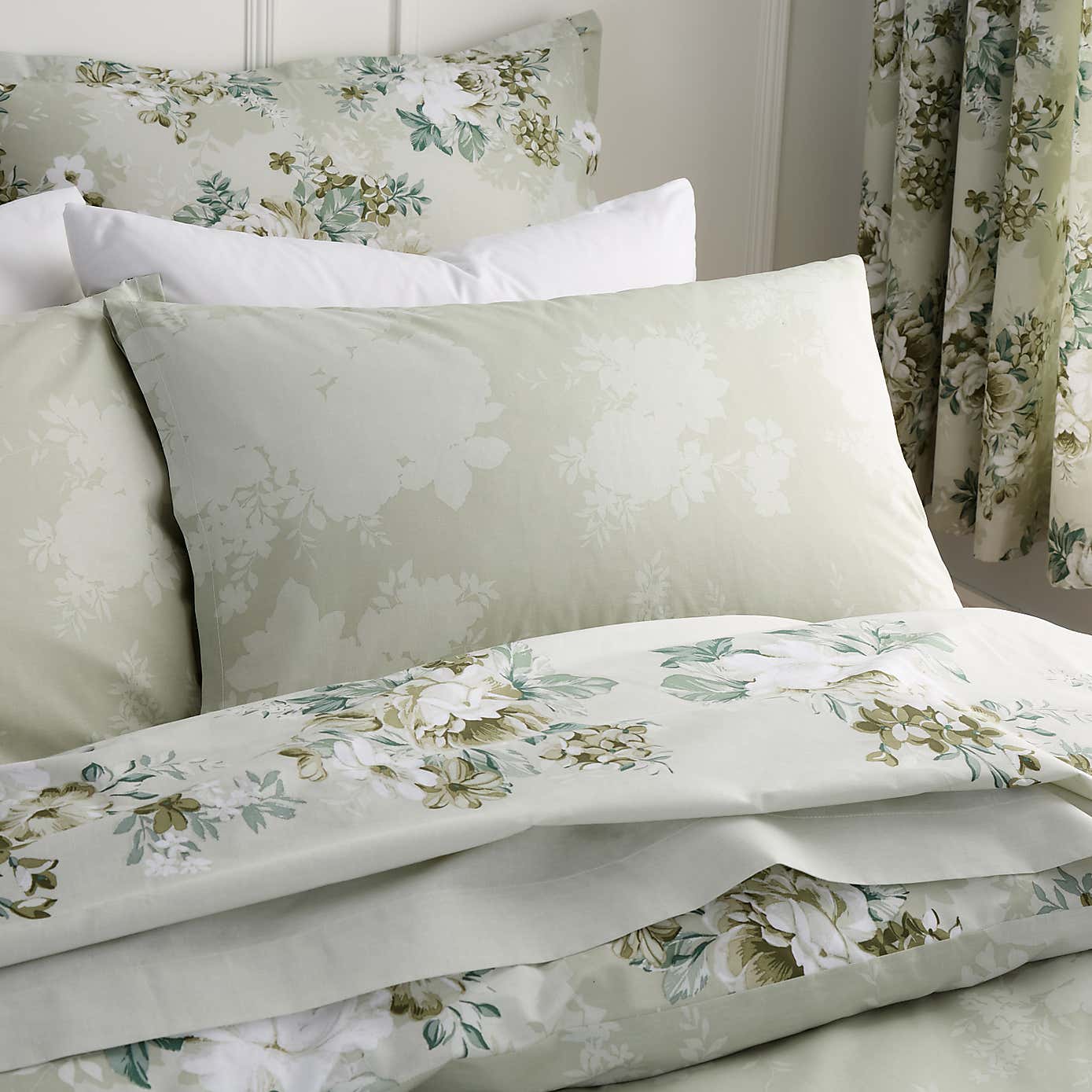 Darla Floral Sage Duvet Cover and Pillowcase Set