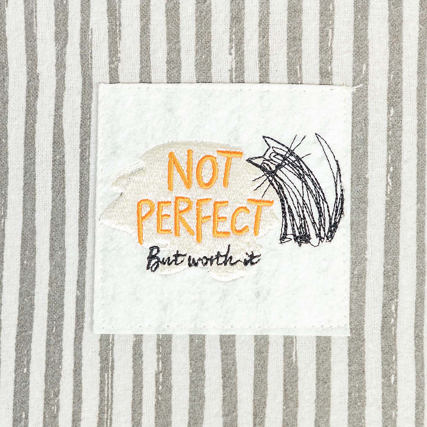 Battersea Snuggly Striped Cat Cosy Bed