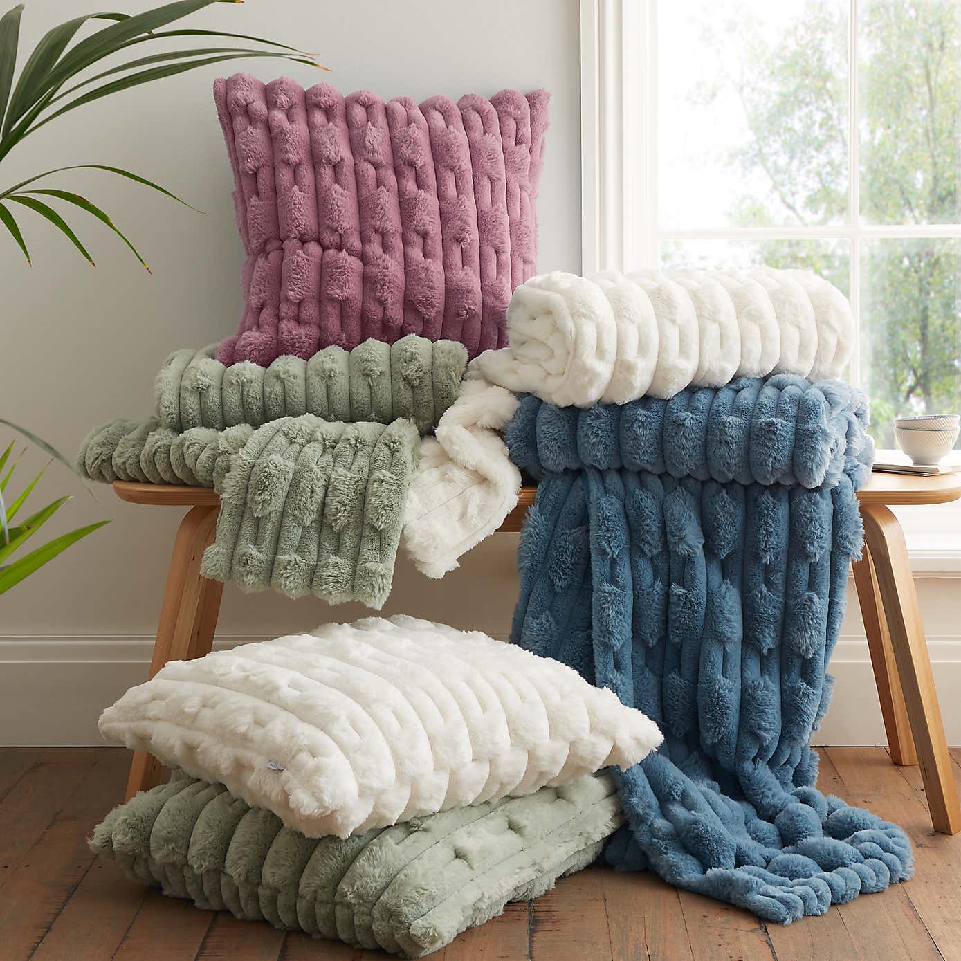 Bianca So Soft Carved Faux Fur Throw 150cm x 200cm