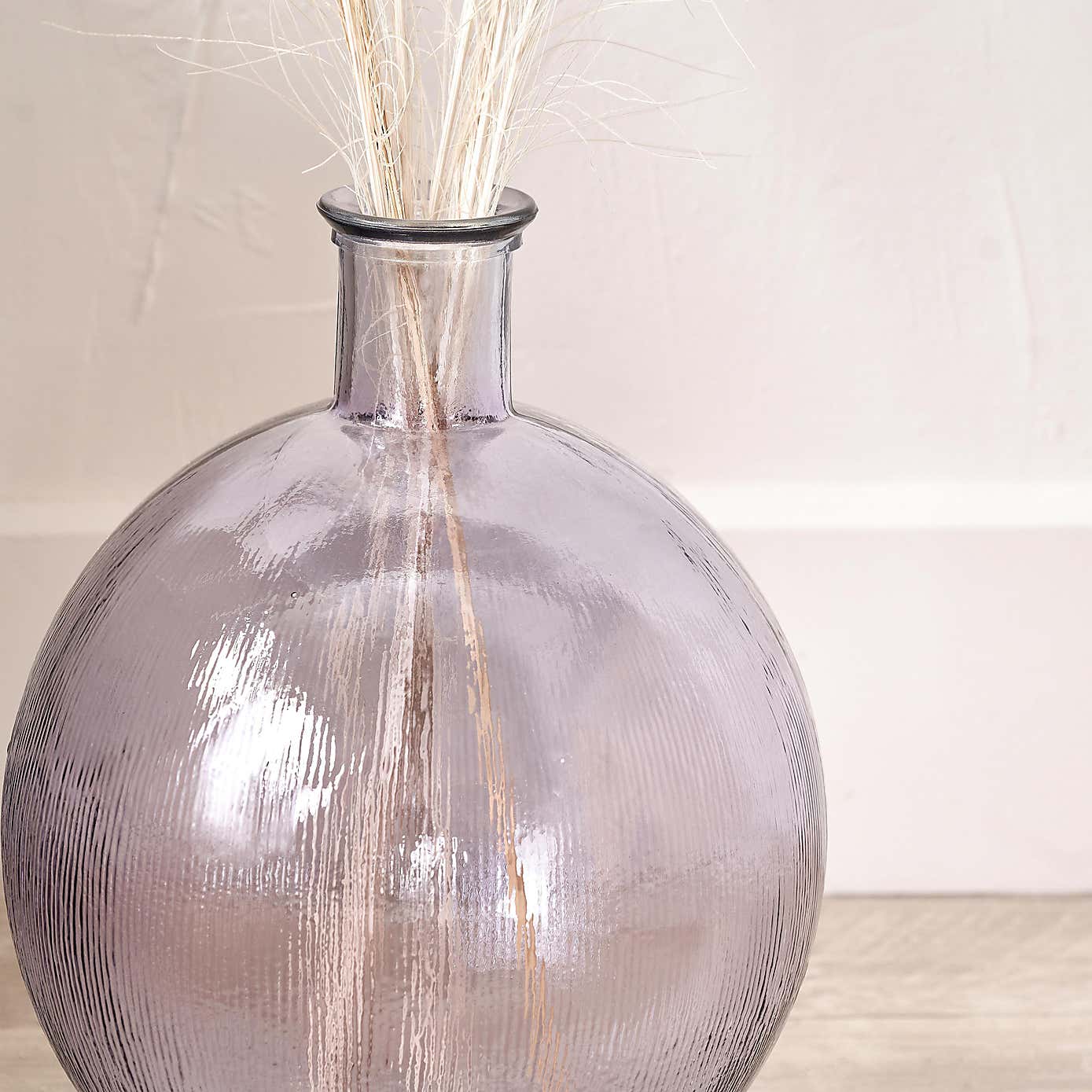 Round Bottle Glass Vase