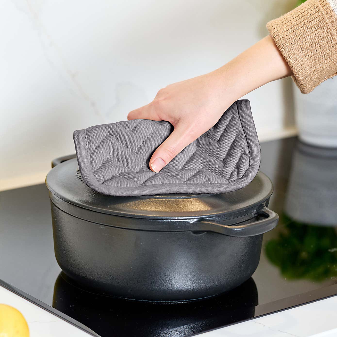 Dexam Set of 2 Love Colour Pot Holders