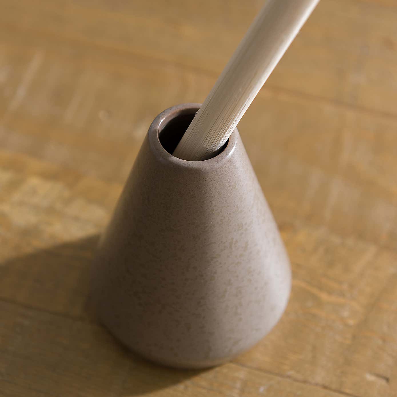 Pink Pepper & Cedarwood Ceramic Diffuser