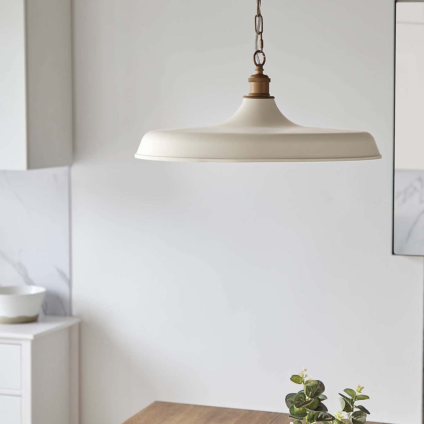 Vogue Ashton 1 Light Pendant Light