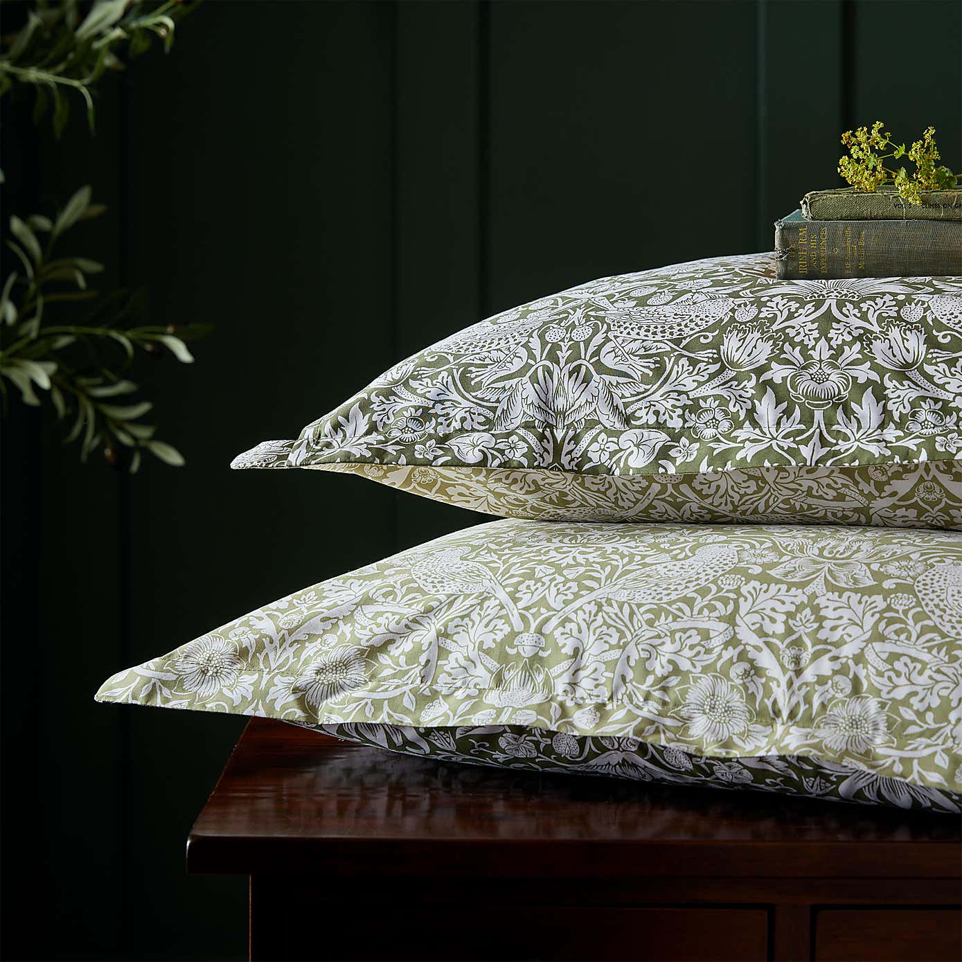 William Morris Strawberry Thief 100% Cotton Duvet Cover and Pillowcase Set