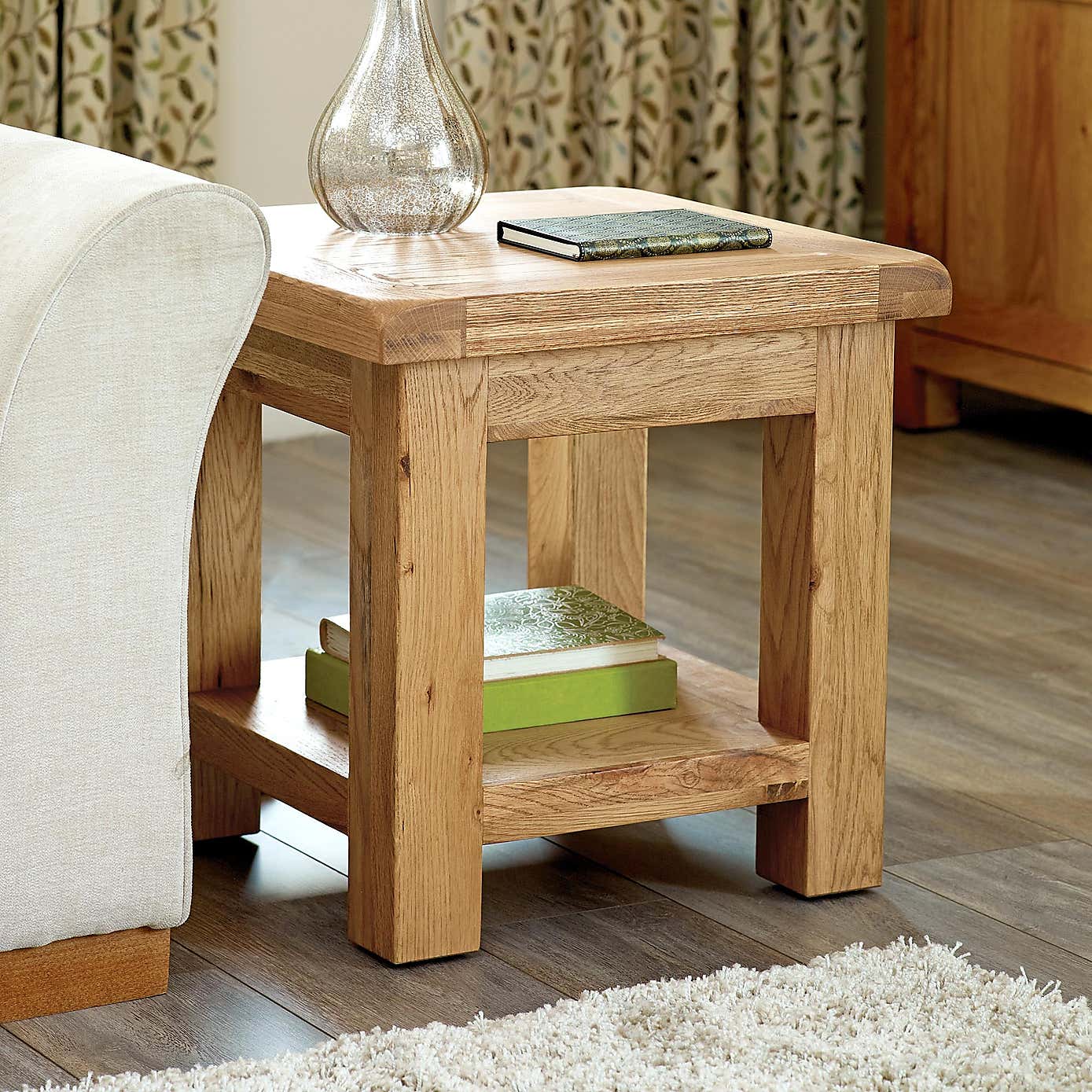 Aylesbury Oak Lamp Table