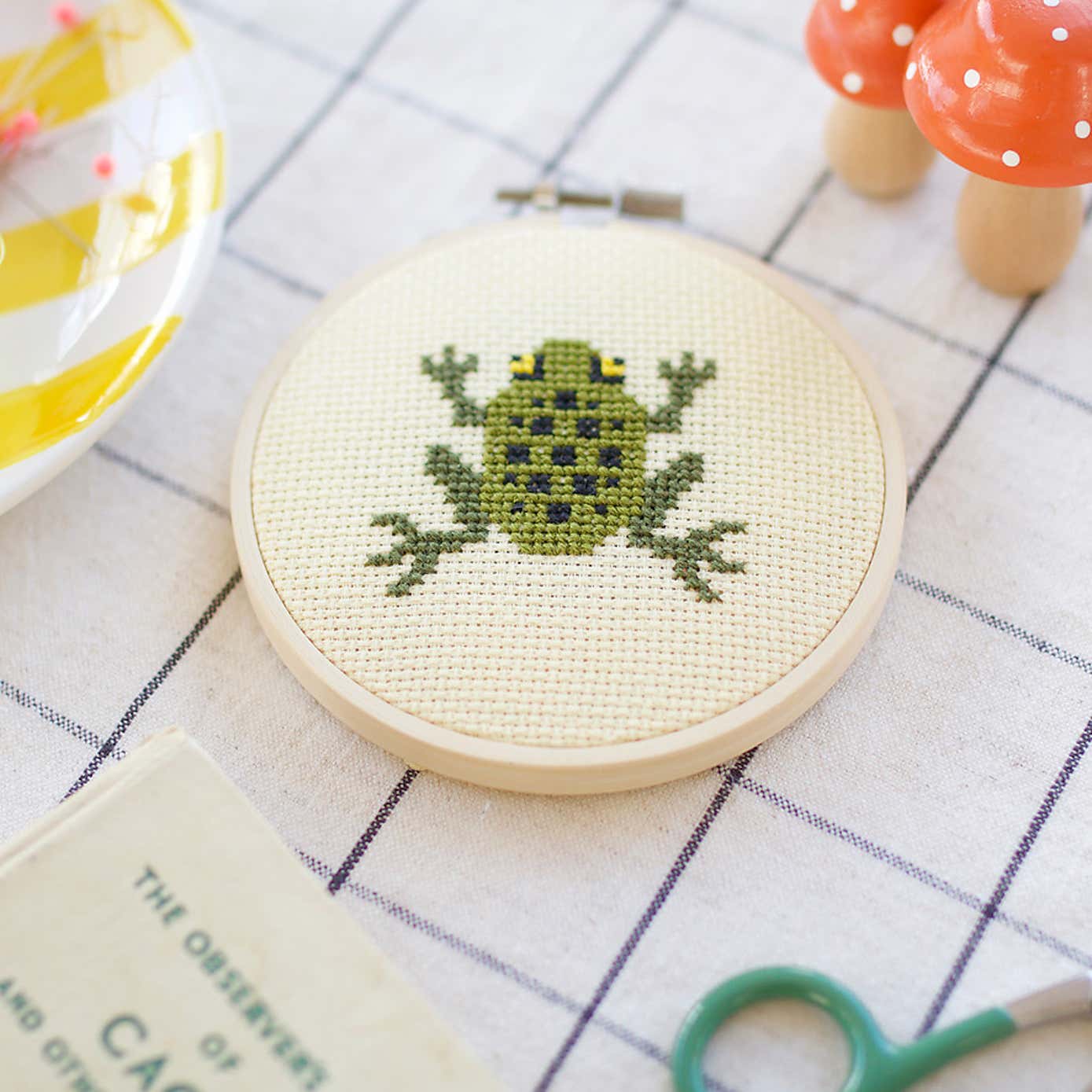 Cotton Clara Frog Cross Stitch Kit